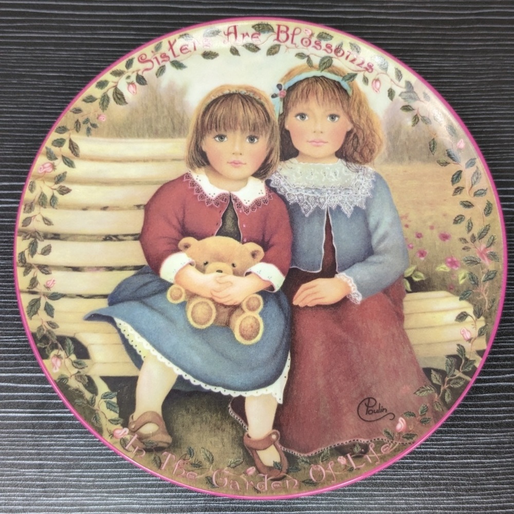 SISTERS ARE BLOSSOMS Plate Kindred Moments Chantal Poulin In The Garden of Life